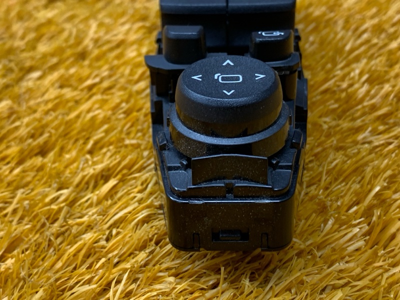 Блок управления стеклоподъемниками, 7000 рублей, Красноярск