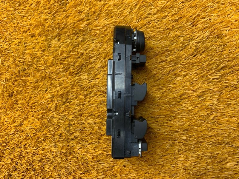 Блок управления стеклоподъемниками, 600 рублей, Красноярск