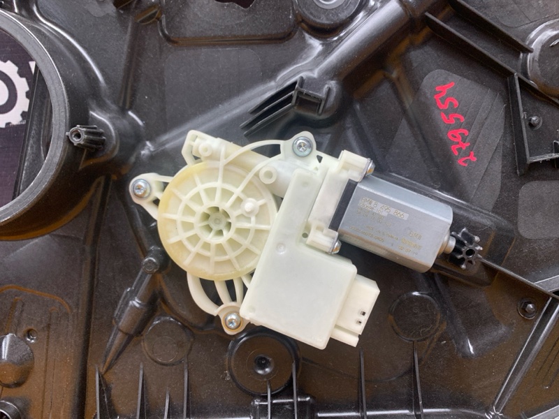 стеклоподъемник, 5000 рублей, Красноярск