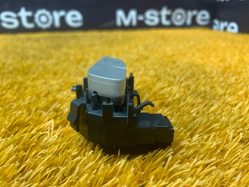 Кнопка подогрева сидений, 800 рублей, Красноярск