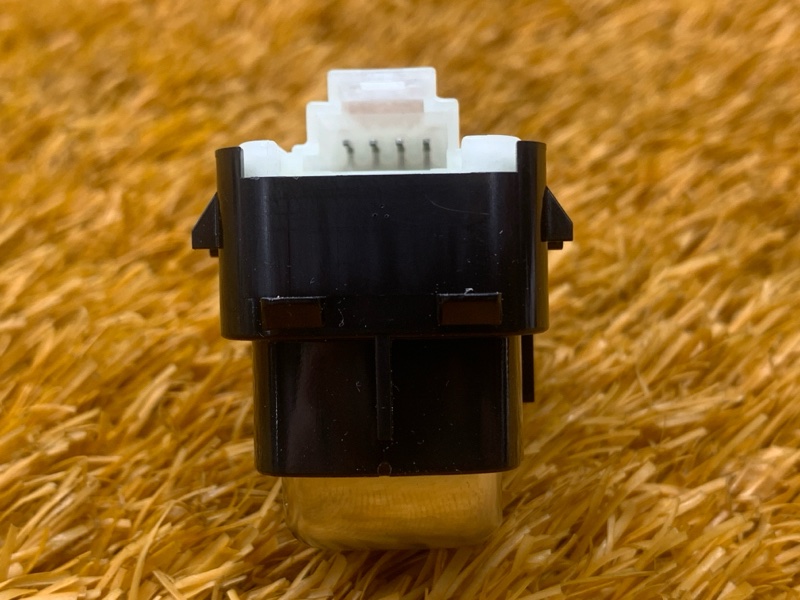 кнопка стеклоподъемника, 800 рублей, Красноярск