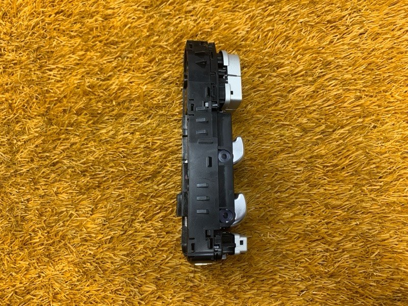 Блок управления стеклоподъемниками, 8000 рублей, Красноярск