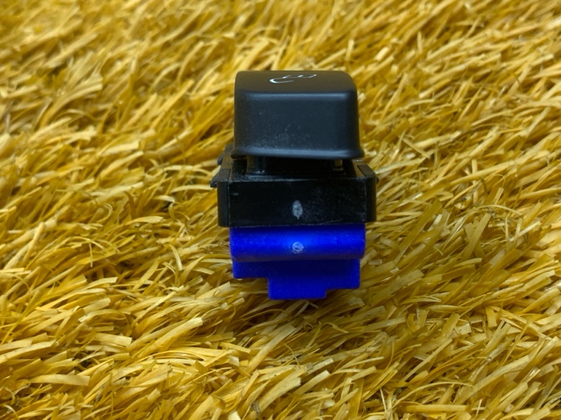 Кнопка центрального замка, 300 рублей, Красноярск