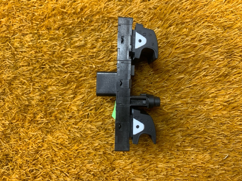 Блок управления стеклоподъемниками, 2500 рублей, Красноярск