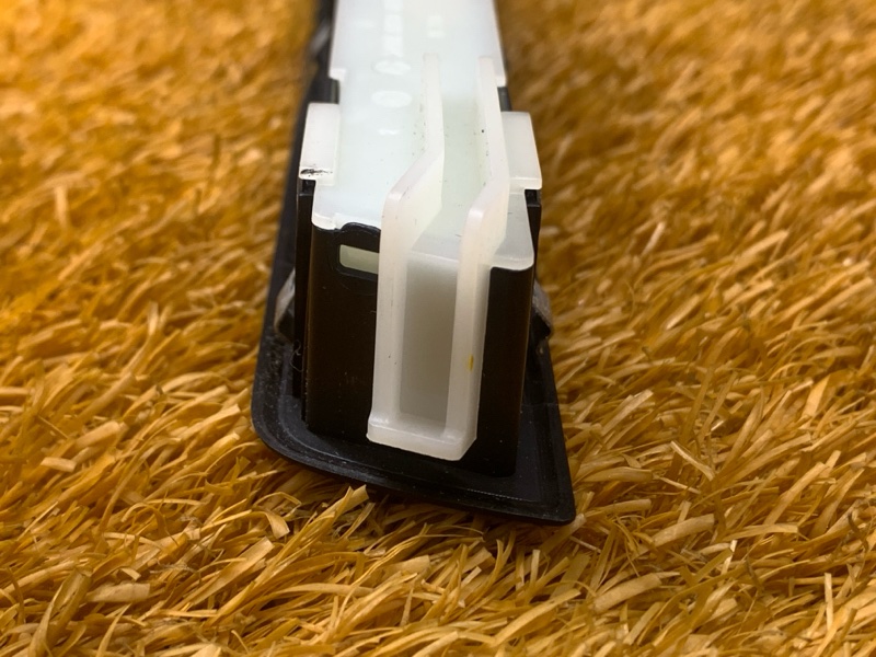 кнопка памяти сидений, 700 рублей, Красноярск