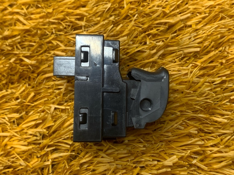 кнопка стеклоподъемника, 1500 рублей, Красноярск