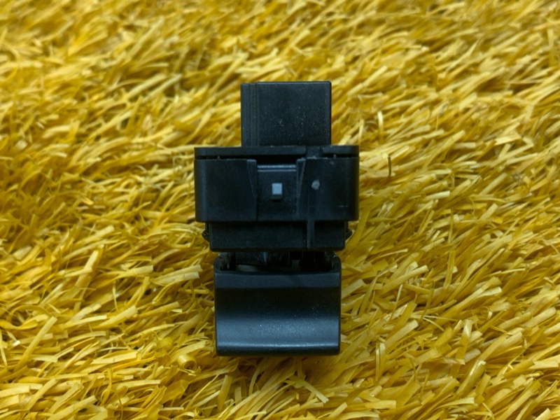 кнопка стеклоподъемника, 300 рублей, Красноярск