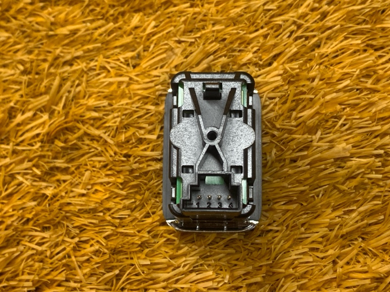 кнопка стеклоподъемника, 300 рублей, Красноярск