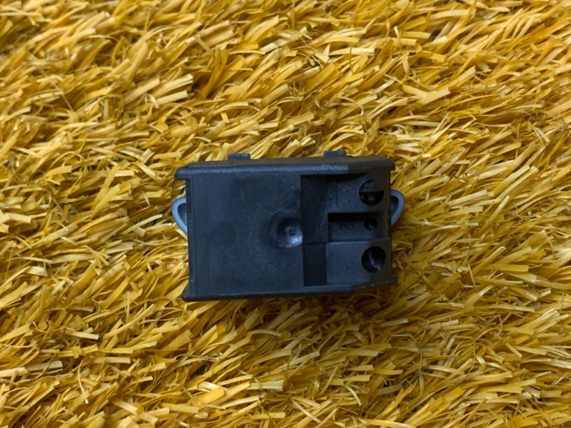 Кнопка центрального замка, 200 рублей, Красноярск