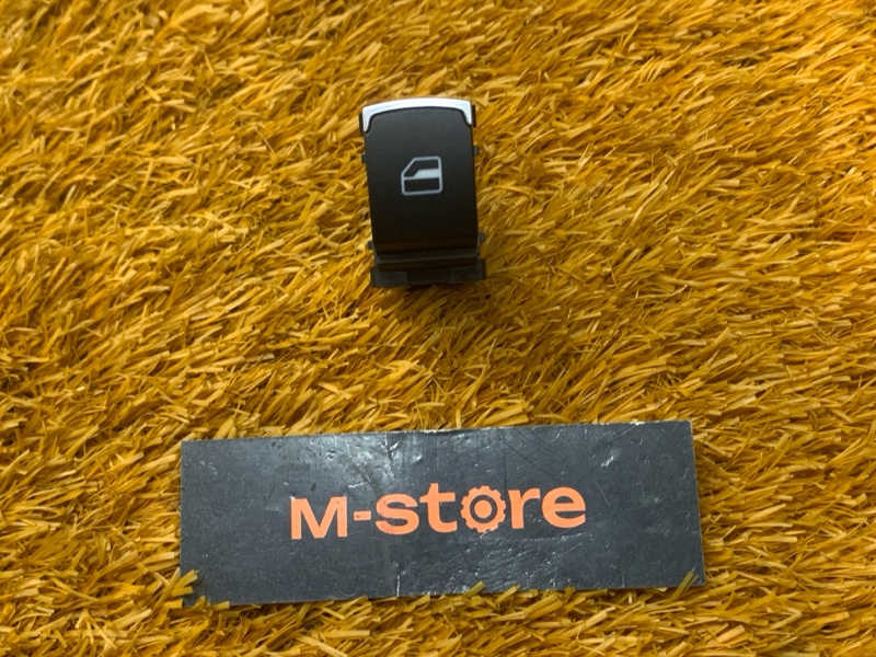 кнопка стеклоподъемника, 500 рублей, Красноярск