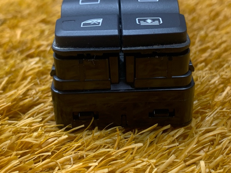 Блок управления стеклоподъемниками, 2000 рублей, Красноярск