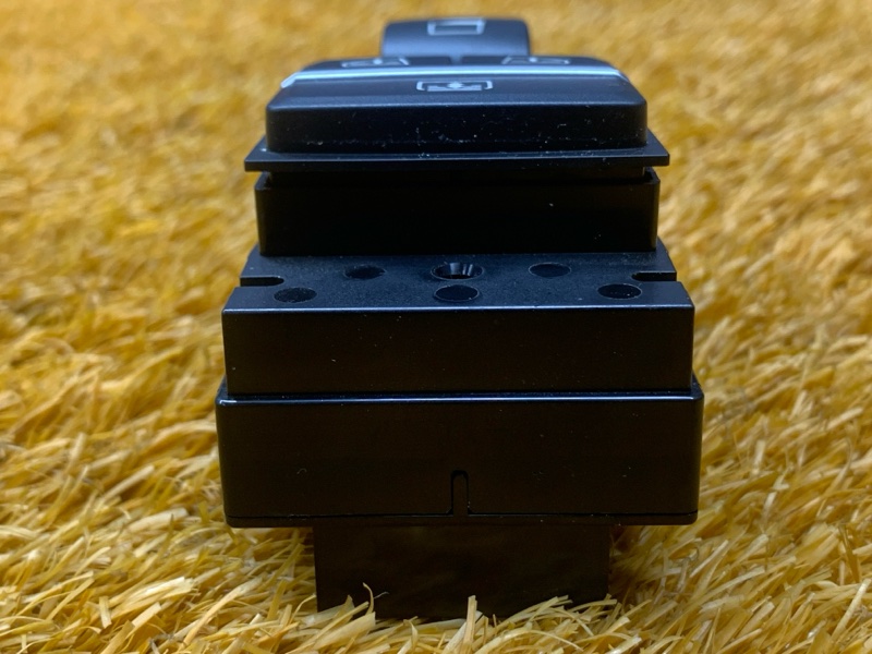 кнопка стеклоподъемника, 700 рублей, Красноярск