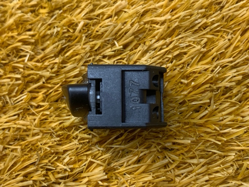 Кнопка центрального замка, 200 рублей, Красноярск