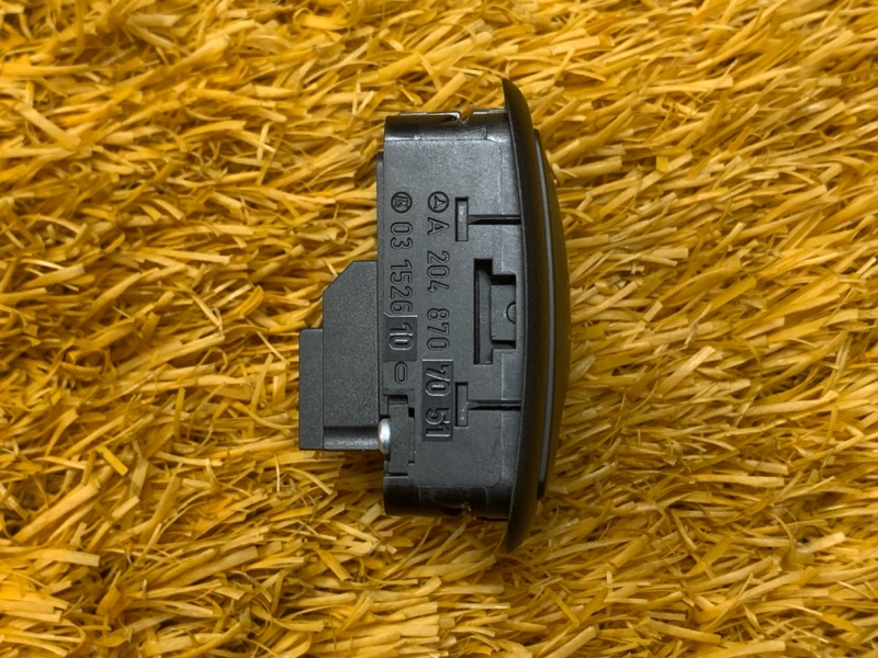 Кнопка открывания багажника, 500 рублей, Красноярск