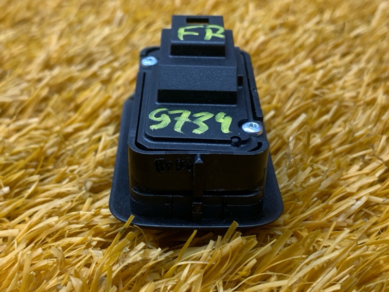 Кнопка открывания багажника, 500 рублей, Красноярск