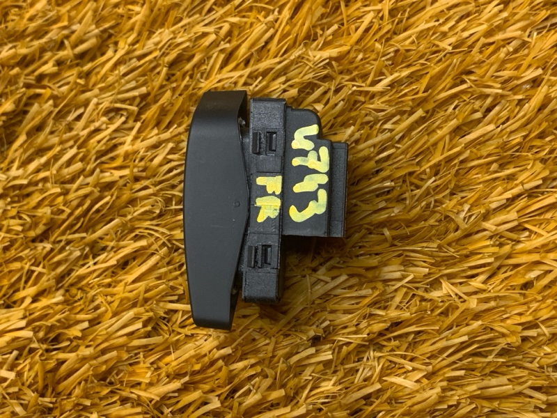 Кнопка центрального замка, 300 рублей, Красноярск