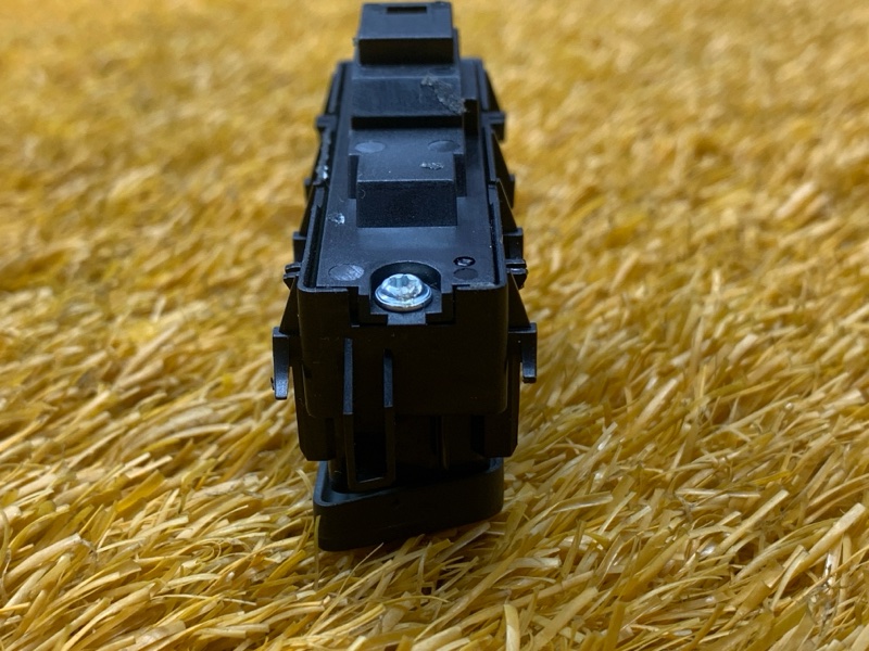 Кнопка центрального замка, 300 рублей, Красноярск