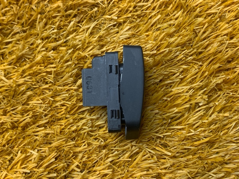 Кнопка центрального замка, 300 рублей, Красноярск