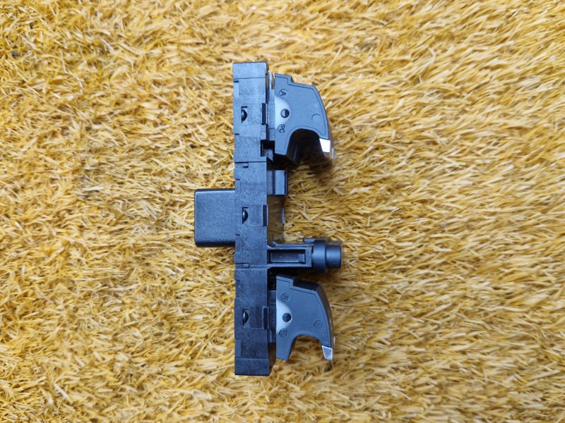 Блок управления стеклоподъемниками, 2500 рублей, Красноярск