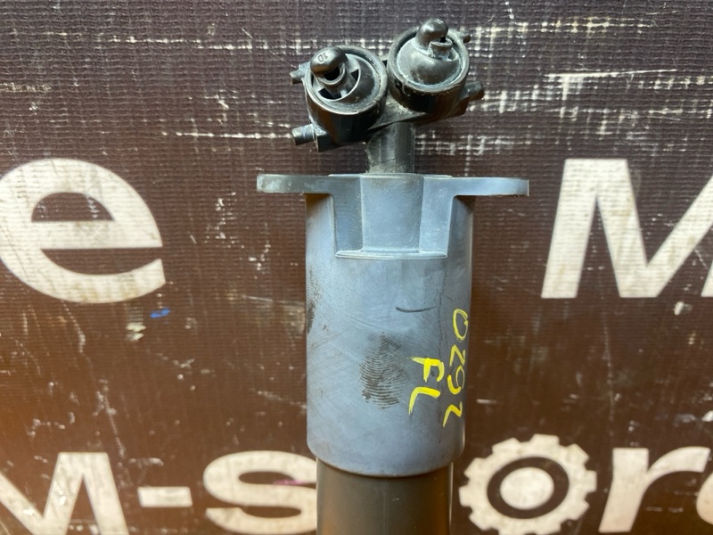 Форсунка омывателя фары, 1000 рублей, Красноярск