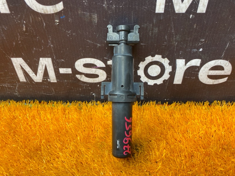 Форсунка омывателя фары, 500 рублей, Красноярск