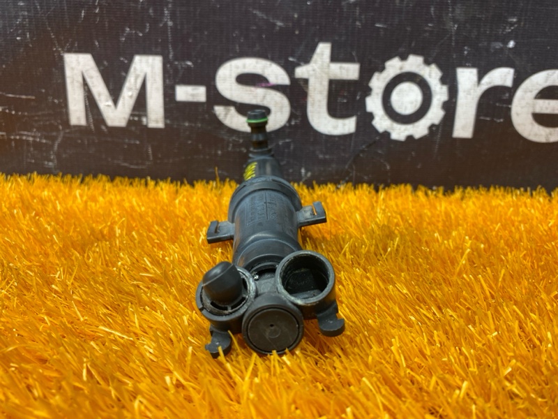 Форсунка омывателя фары, 500 рублей, Красноярск