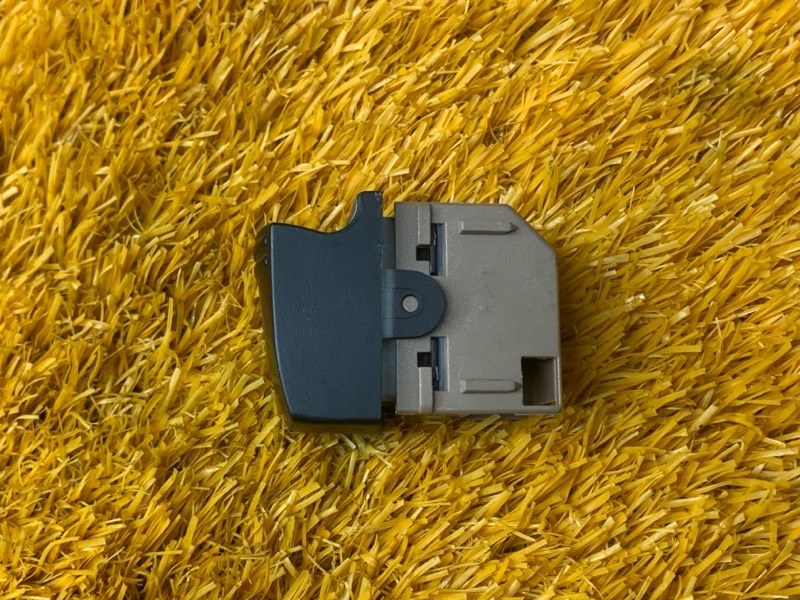 кнопка стеклоподъемника, 300 рублей, Красноярск