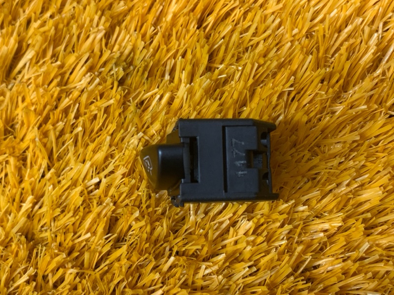 Кнопка центрального замка, 200 рублей, Красноярск