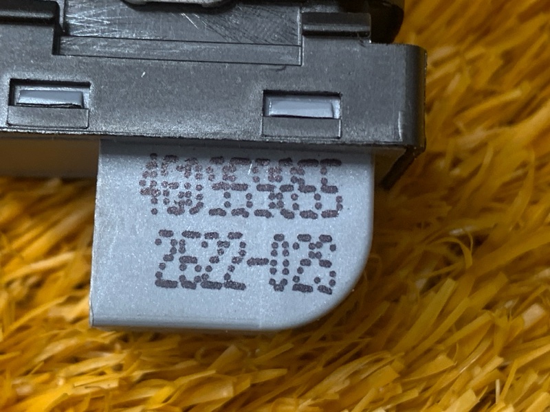 кнопка стеклоподъемника, 300 рублей, Красноярск