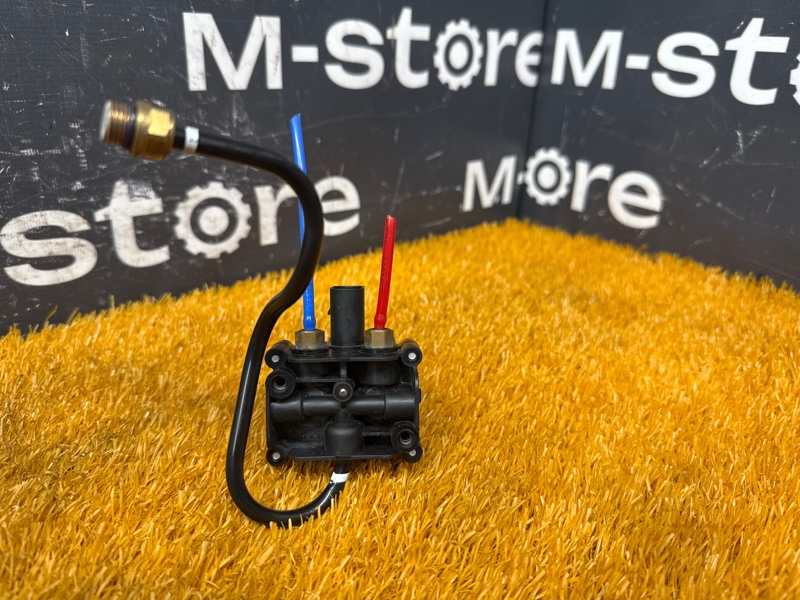 Блок клапанов пневмоподвески, 6810 рублей, Красноярск