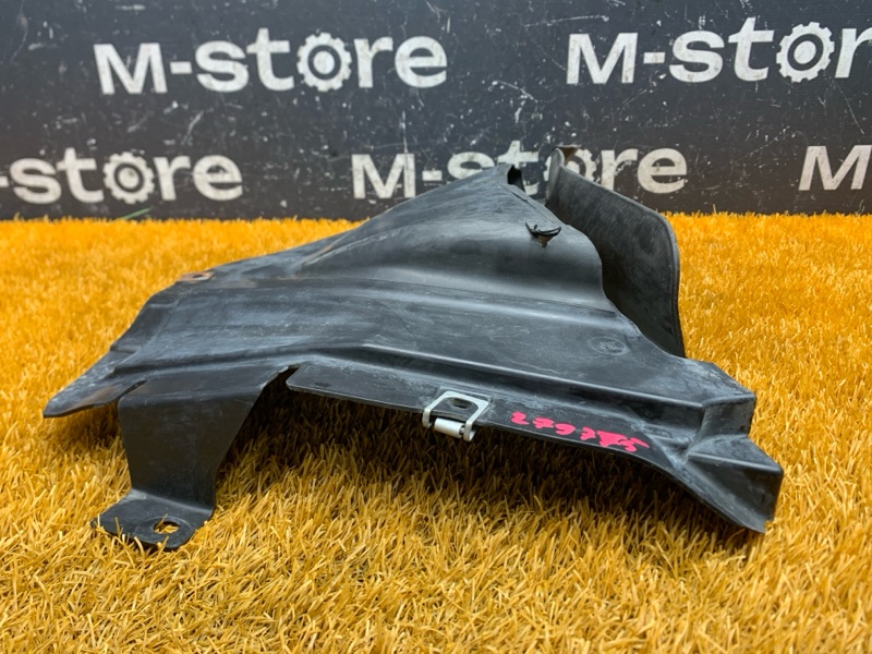 подкрылок, 1300 рублей, Красноярск