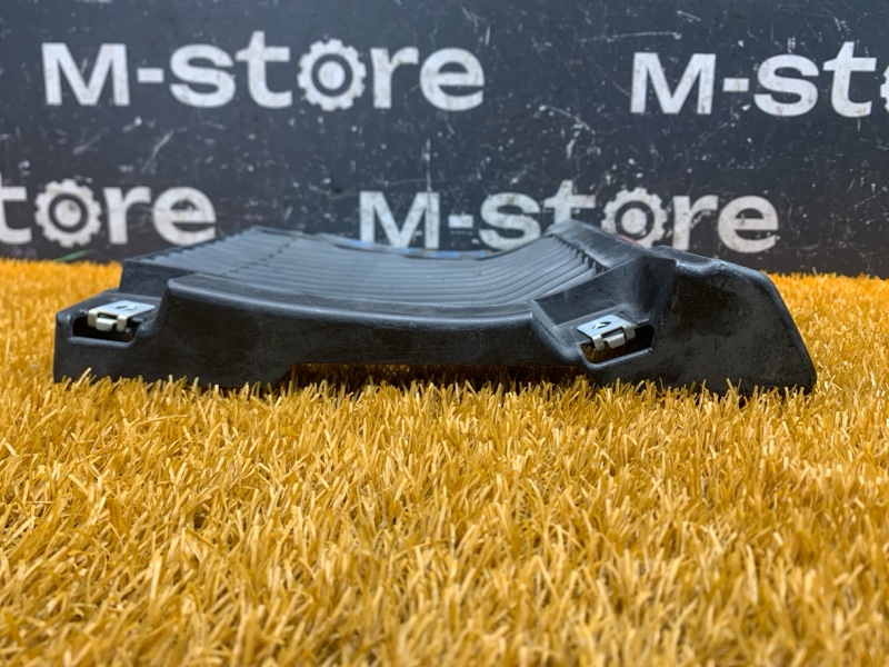 подкрылок, 2000 рублей, Красноярск