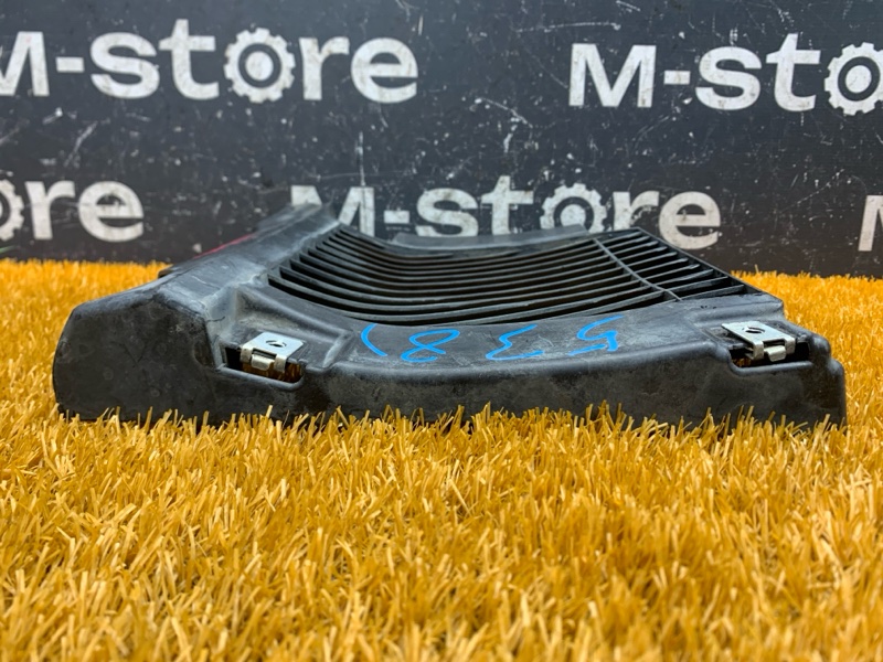 подкрылок, 2000 рублей, Красноярск