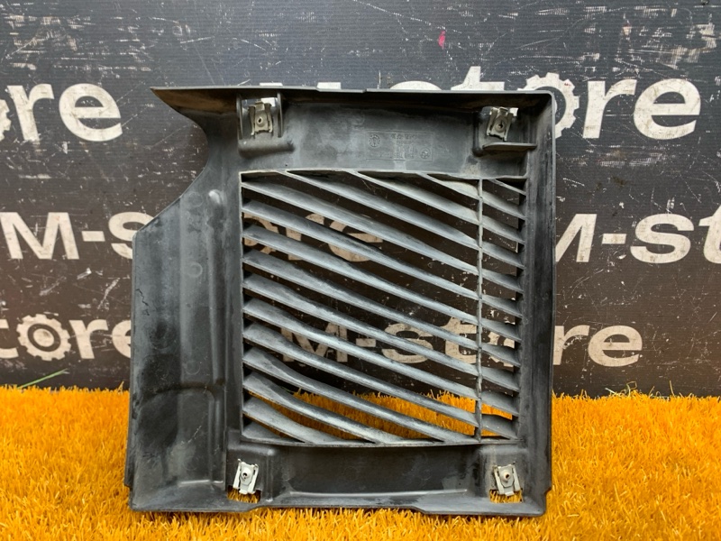 подкрылок, 2000 рублей, Красноярск