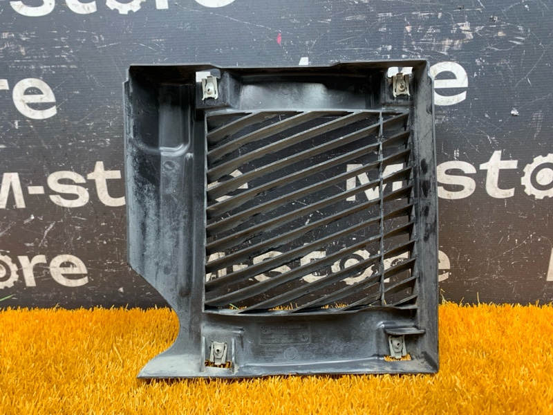 подкрылок, 2000 рублей, Красноярск