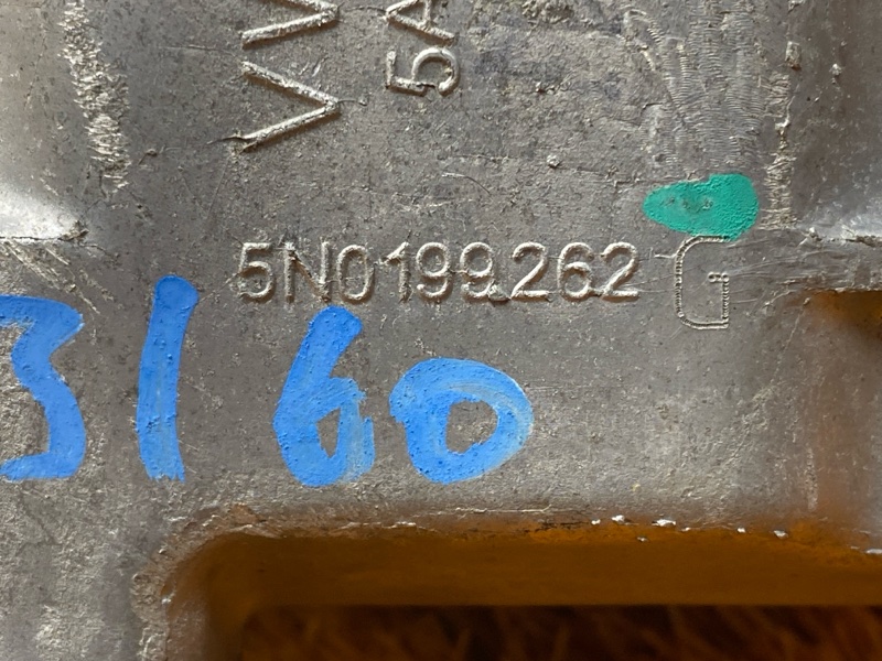 подушка двигателя, 3000 рублей, Красноярск