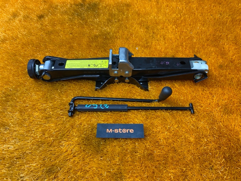 домкрат, 2500 рублей, Красноярск