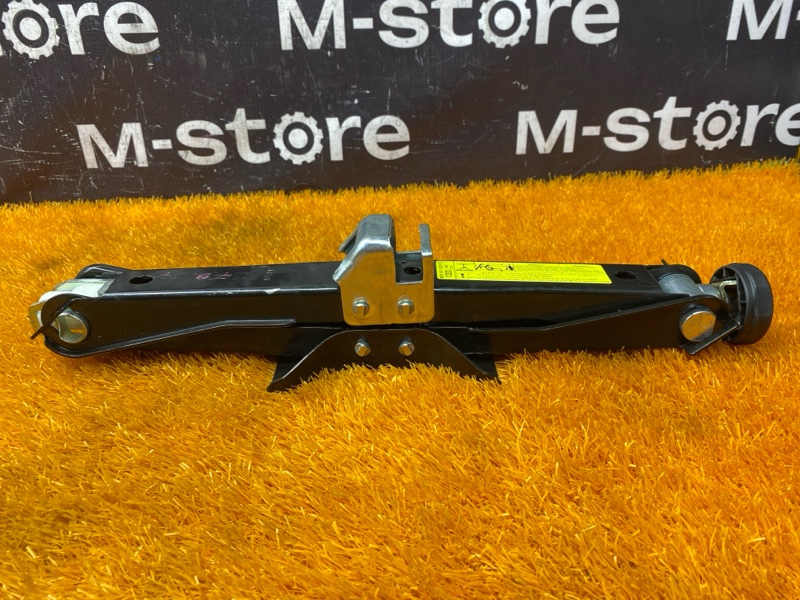 домкрат, 2500 рублей, Красноярск