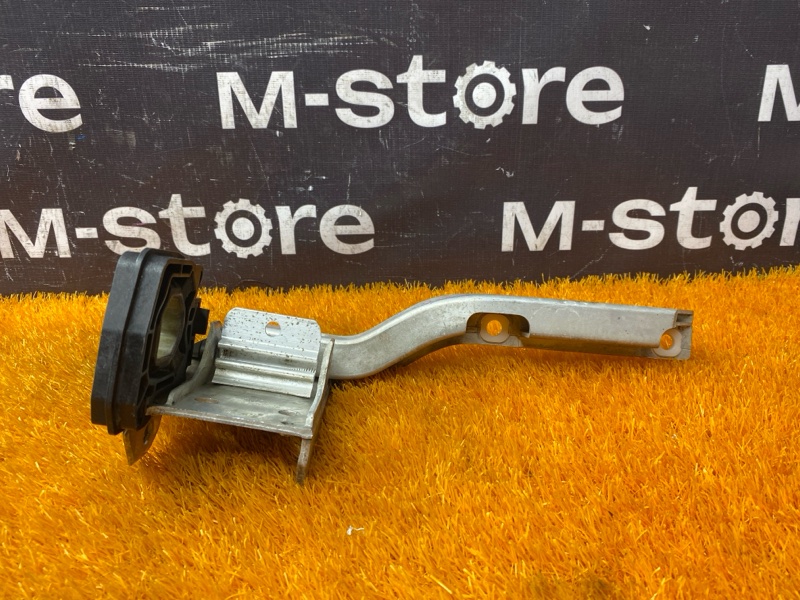 Кронштейн радиатора, 1500 рублей, Красноярск