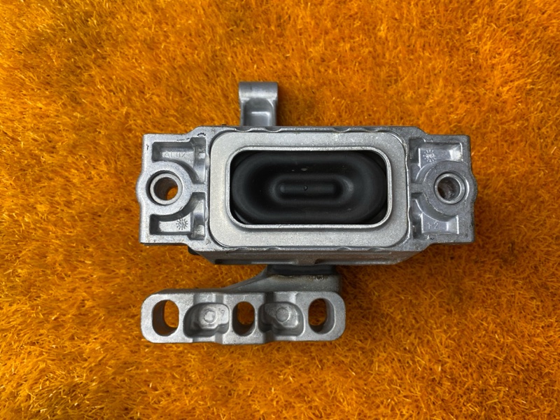 подушка двигателя, 3000 рублей, Красноярск