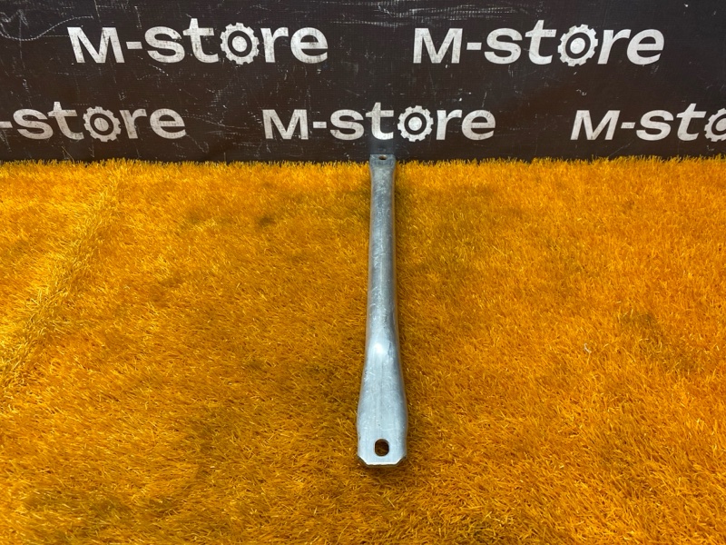 Распорка кузова, 500 рублей, Красноярск