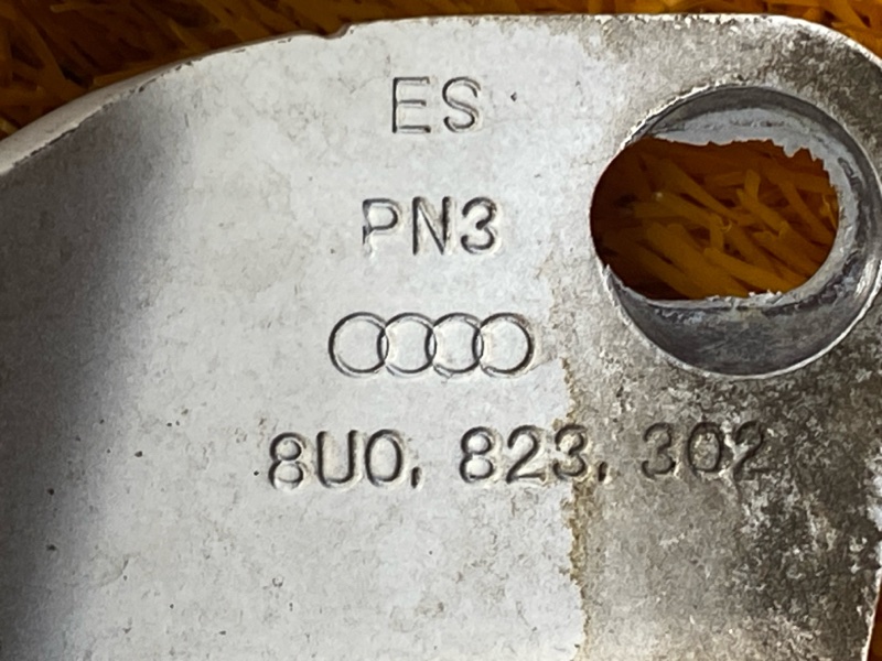 петля капота, 2400 рублей, Красноярск