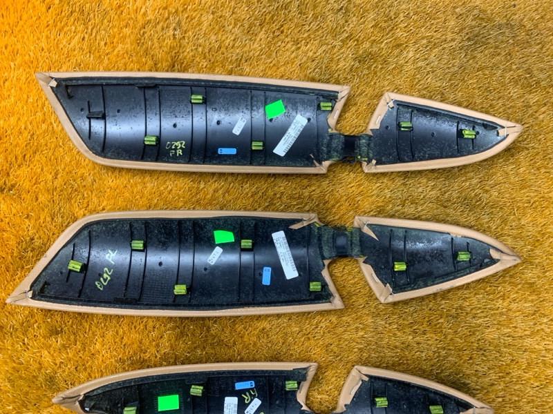 Накладка обшивки двери, 2000 рублей, Красноярск