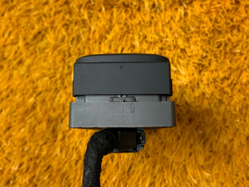 Блок управления стеклоподъемниками, 2000 рублей, Красноярск