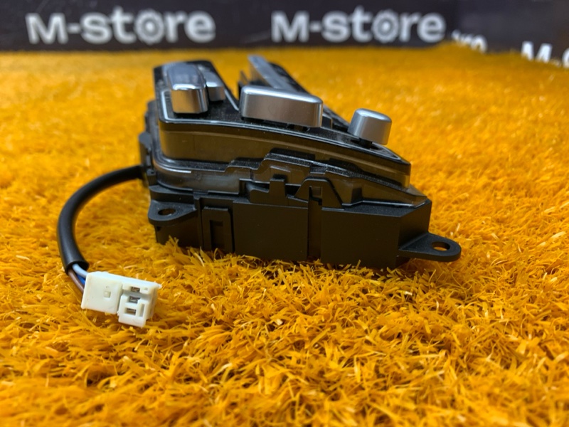 блок управления сиденьем, 2000 рублей, Красноярск