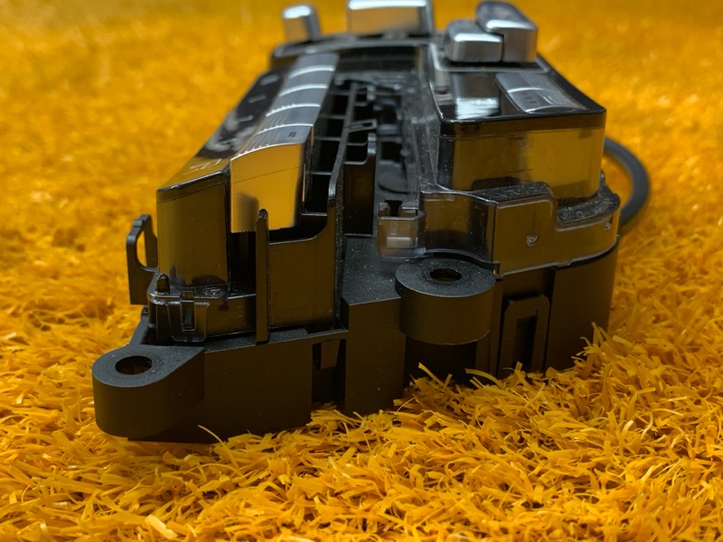 блок управления сиденьем, 2000 рублей, Красноярск