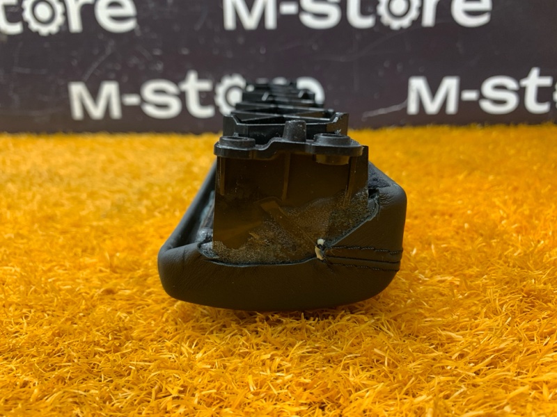 Подлокотник двери, 700 рублей, Красноярск