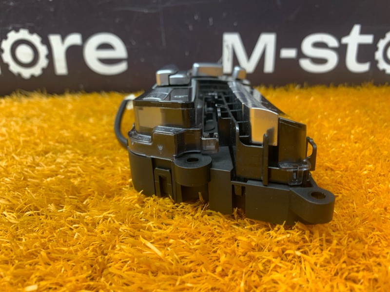 блок управления сиденьем, 2000 рублей, Красноярск