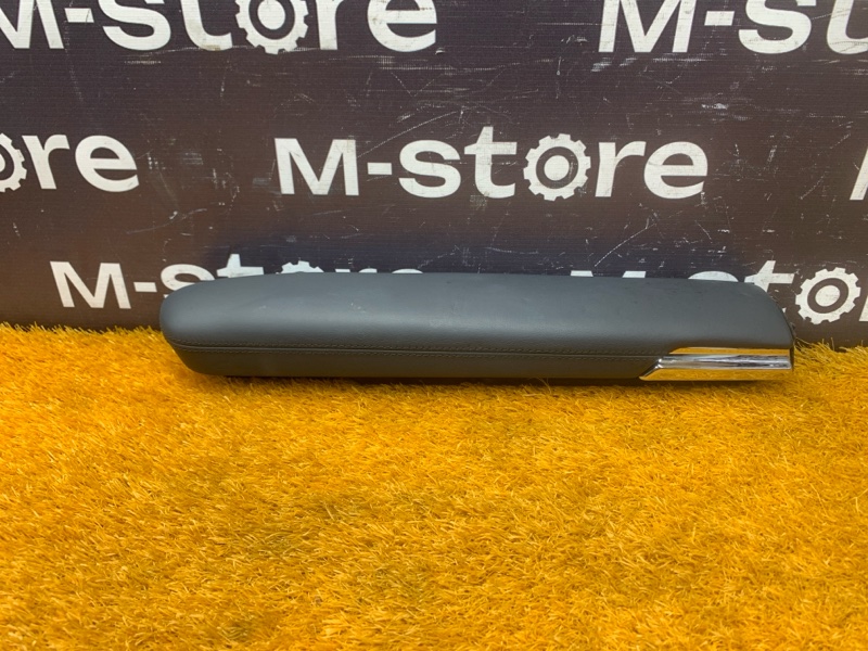 Подлокотник двери, 1000 рублей, Красноярск