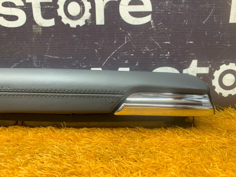 Подлокотник двери, 1000 рублей, Красноярск